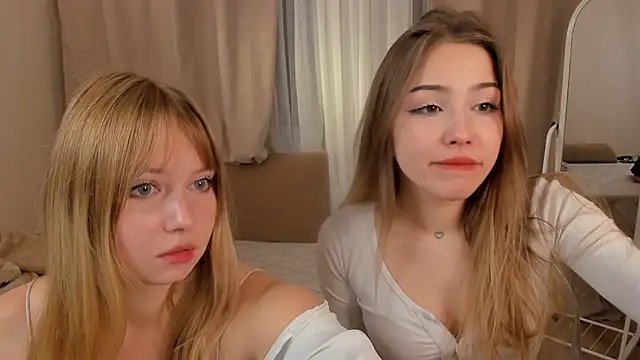 sweetie blossom online show from November 23, 3:25 pm