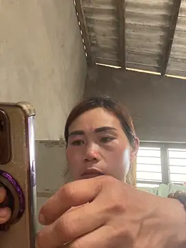 meganmeo online show from April 7, 6:37 am