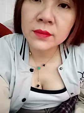 Lily-ross22 online show from February 9, 3:36 pm