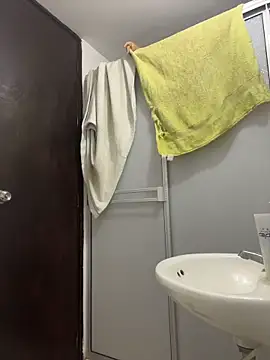 Miia moonn online show from December 14, 11:16 am