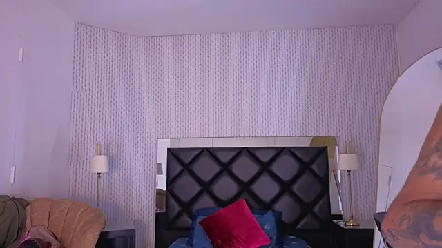 megan lenon online show from December 20, 7:29 pm