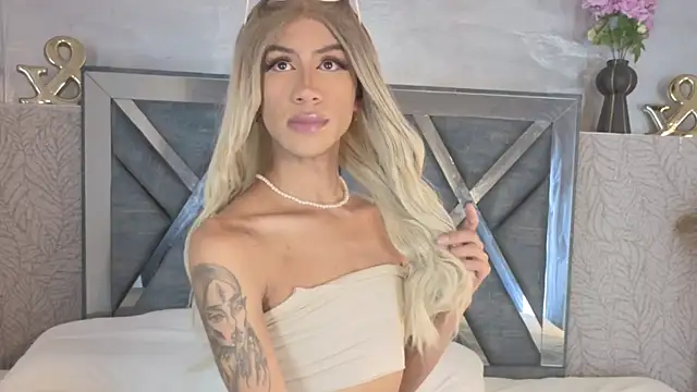 megan lenon online show from April 27, 10:51 pm