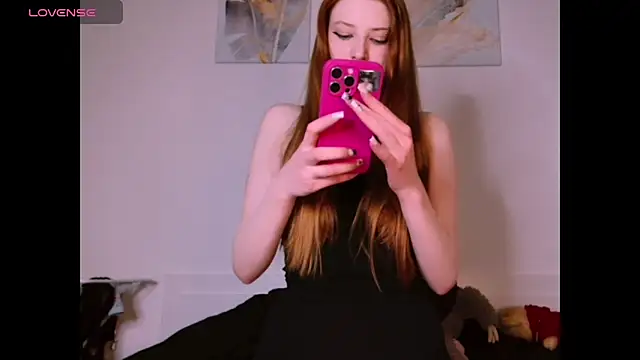  Milana Sparkl75  online show from April 16, 8:41 pm