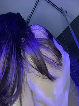 Samantafoxx  online show from December 18, 12:48 am