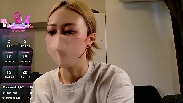 Kurumin 0303 online show from April 16, 5:19 am