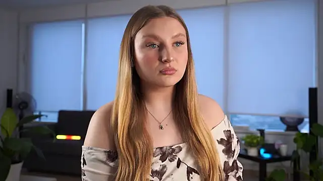 RemediosStrekas online show from December 3, 5:10 am