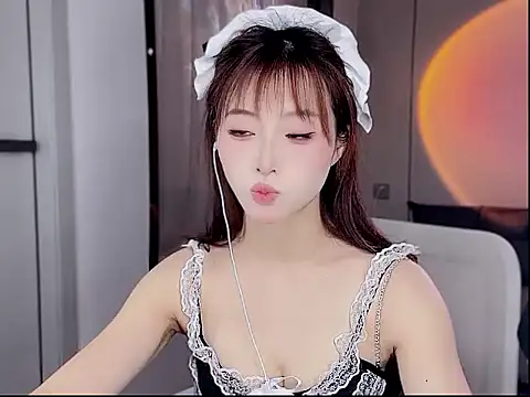 Kikikiki5678 online show from December 14, 7:03 am