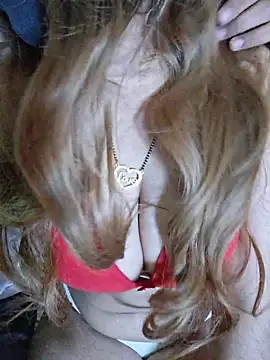 Miss Mansi online show from December 1, 7:49 pm