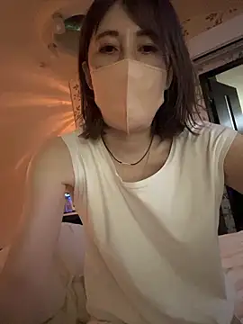 karin0720 online show from February 12, 2:46 am