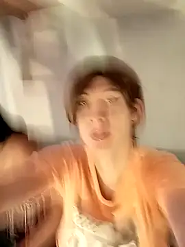 Jazmin trans online show from December 16, 2:45 pm