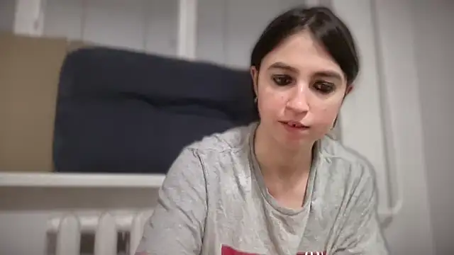 Aphr0ditee online show from March 4, 6:14 pm