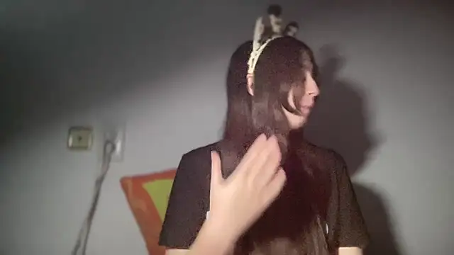 Aphr0ditee online show from January 6, 3:05 pm