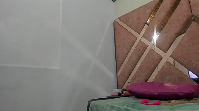 Valeria gil  online show from December 21, 12:26 am