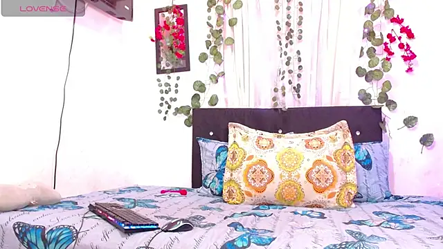 antonella wolfe02 online show from December 4, 11:56 am