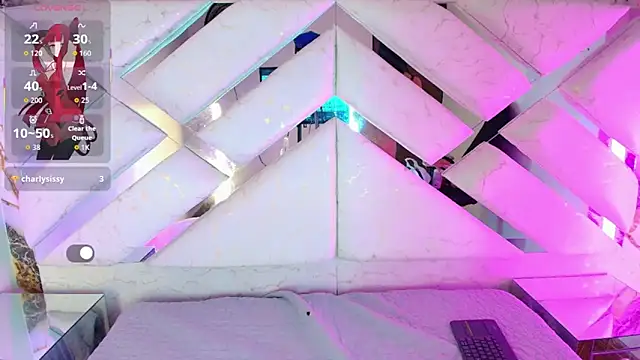 Isa Villaa online show from April 18, 5:10 am