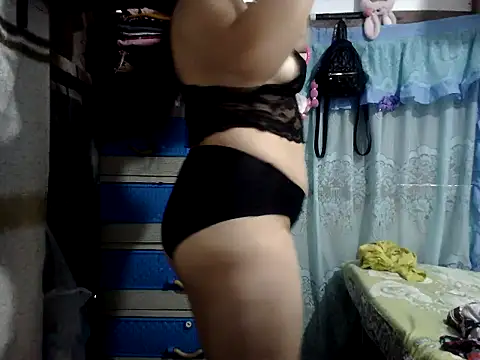 xxdreamgirl69 online show from March 5, 12:39 am