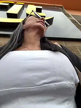 SofhiaTaylor online show from February 13, 10:44 pm