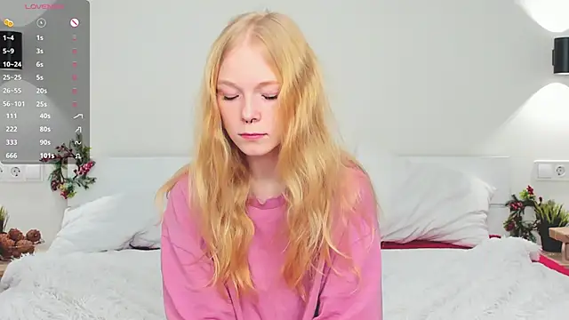 GhisllaineWestler online show from January 17, 5:48 am