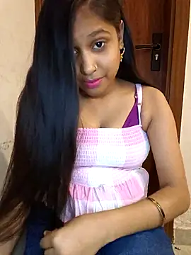 RESHMA01 online show from March 28, 8:08 pm