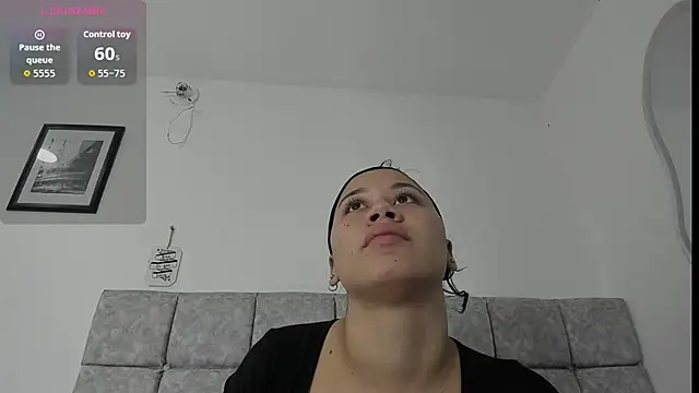 sofiia smith  online show from January 12, 9:42 pm