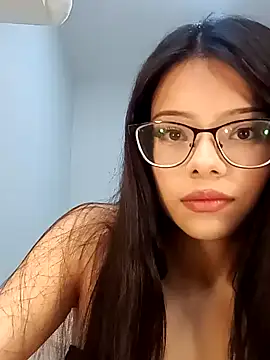 omifresita online show from June 12, 4:48 pm