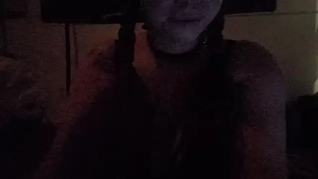 spunfoxxx online show from February 4, 7:44 am