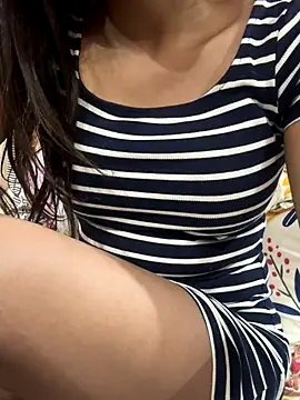 maya00mayaa online show from December 5, 7:37 pm