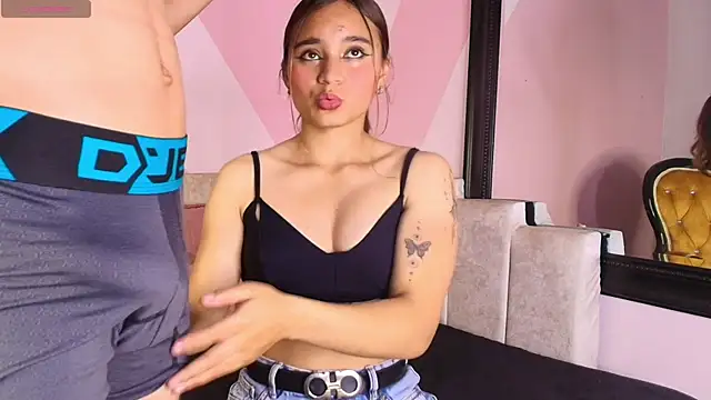 Bella Damon  online show from December 20, 6:45 pm