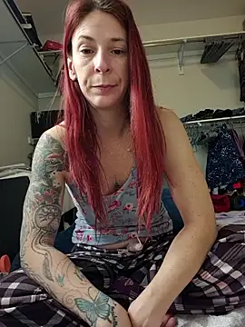 poleslut69 online show from April 3, 1:53 pm