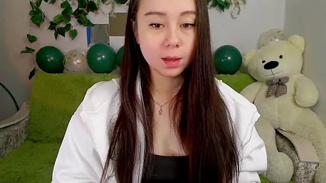 AlinaEleven online show from December 13, 11:43 pm