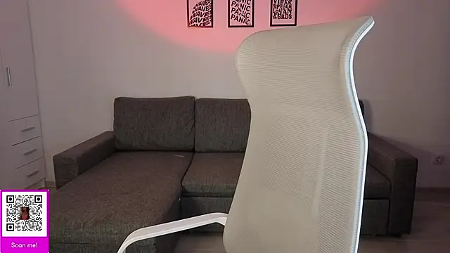 LuluSpark online show from January 11, 5:01 am