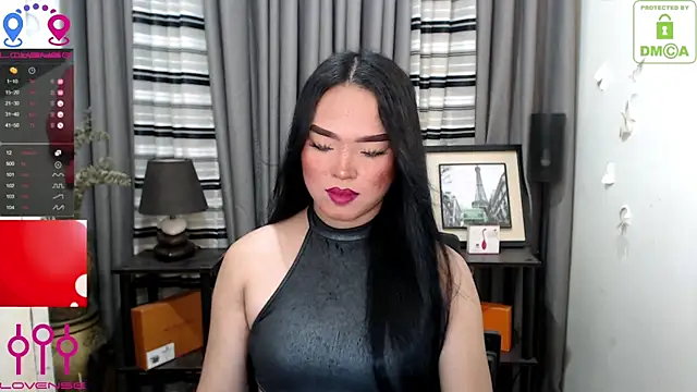 Fantacyloverr online show from April 18, 9:23 am