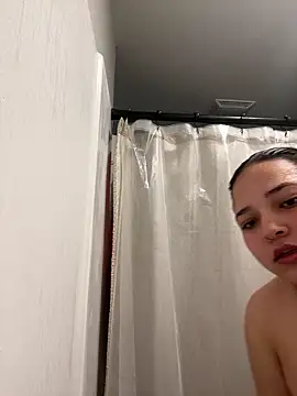 Sexymamalatina20 online show from April 24, 6:11 pm