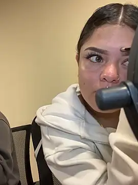 Camila Duarte2 online show from March 6, 2:01 pm