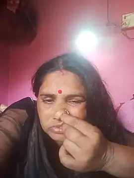 Your-shreya143 online show from March 18, 5:45 am