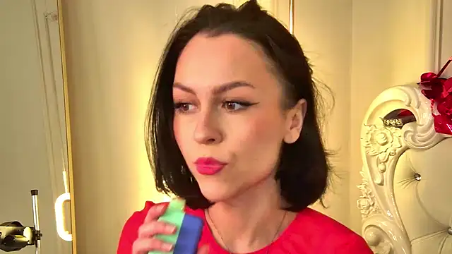 MonicaMercer online show from February 13, 8:38 am