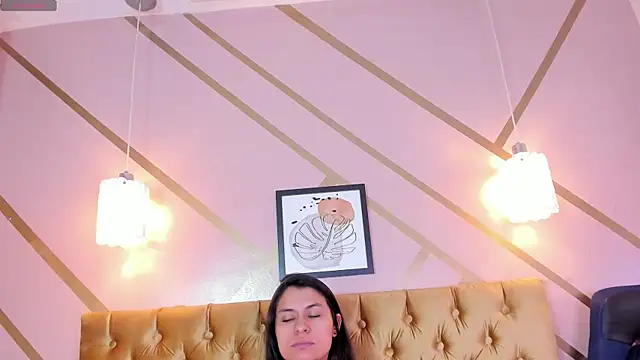 zoe Summerss online show from December 20, 3:27 pm