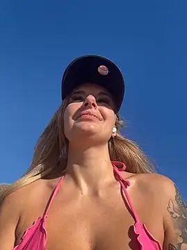 Betsy online show from December 1, 12:19 pm