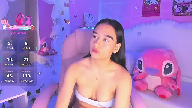 isabella castillo  online show from December 5, 8:54 pm