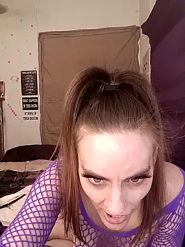 snowbird1117 online show from February 19, 2:05 pm