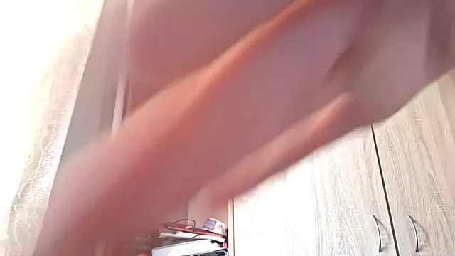 KellyKelik online show from February 9, 9:11 am