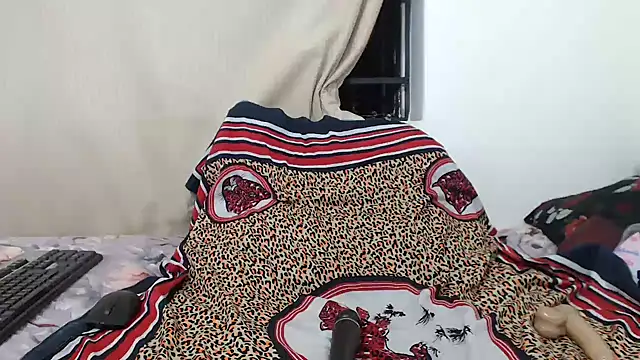 SweetCorie online show from January 12, 9:20 pm