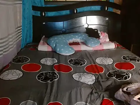 caro lil online show from March 8, 4:27 am