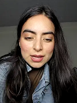 saasha Petit online show from February 23, 11:20 am