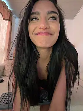 AlinaArgii online show from May 11, 1:35 pm