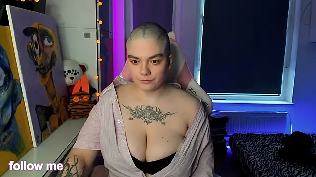 enigmastella online show from January 9, 11:03 am