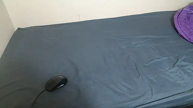   JuicyAss  online show from February 18, 6:18 pm