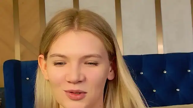 Vivien Hans online show from March 26, 8:54 pm