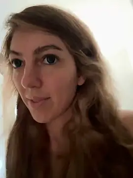 Snapshot of CelestialRuby chatting on October 23, 3:07 pm CelestialRuby online show from October 23, 3:07 pm