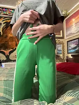 Snapshot of CelestialRuby chatting on September 18, 3:16 am CelestialRuby online show from September 18, 3:16 am